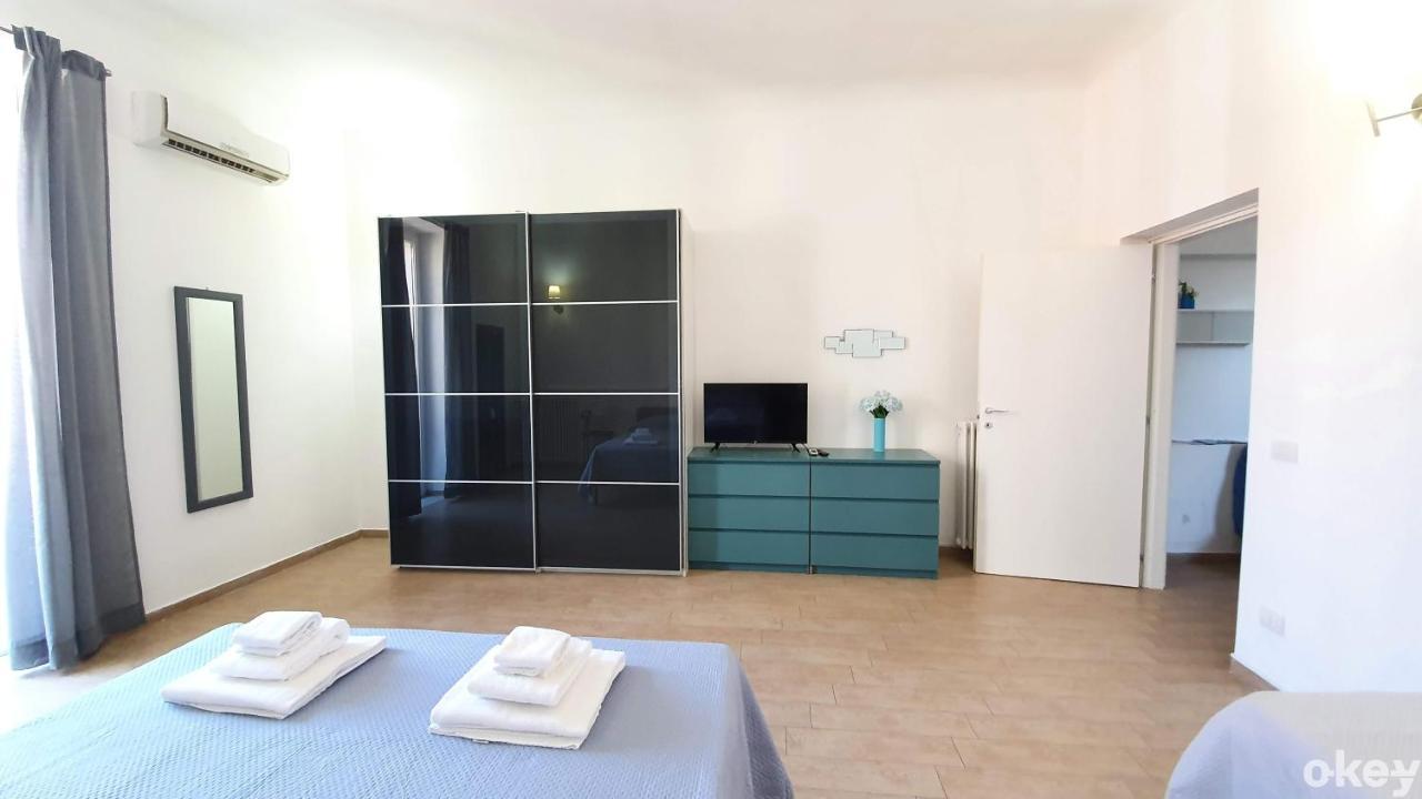 Domus Garruba - Casa Vacanze バーリ エクステリア 写真